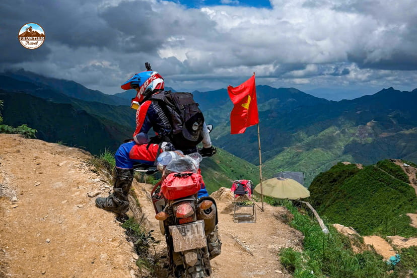 Off-road Vietnam motorbike adventure through muddy mountain trails